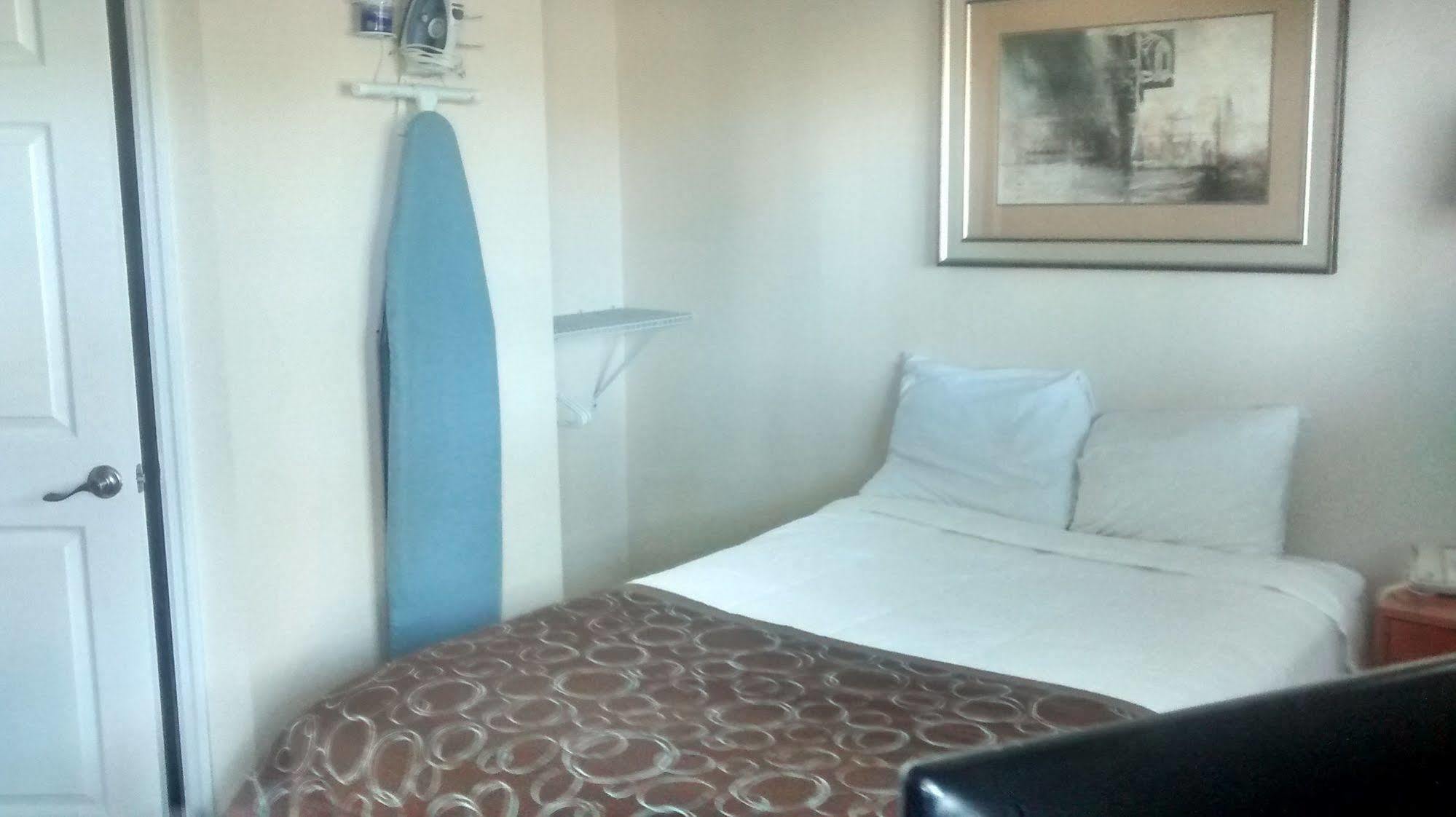 Motel 6-Jacksonville, Fl - South מראה חיצוני תמונה